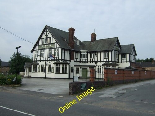 Photo 6x4 the moon pub - photo,