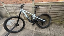 Trek Slash 8 Mountain Bike