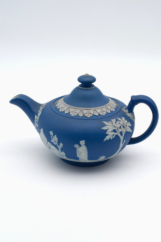 Wedgwood jasperware deep - jasperware, in