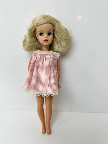 Vintage sidepart sindy doll - sidepart,
