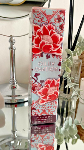 Bath body oilily - bath, &