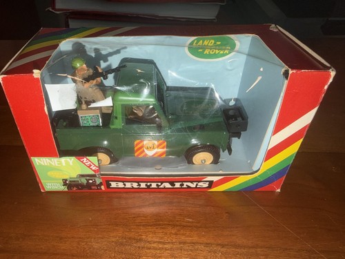 Britains army group 9780 - britains,