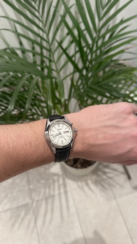 Seiko kinetic watch - seiko,