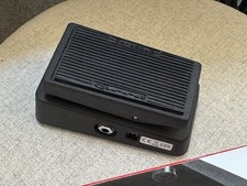 Jim Dunlop  Cry Baby Mini Wah