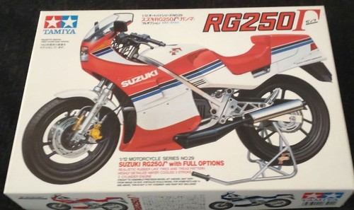 Tamiya rg250γ plastic - rg250Γ, 1/12