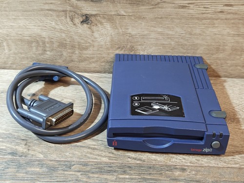 Iomega zip 100 - drive, with