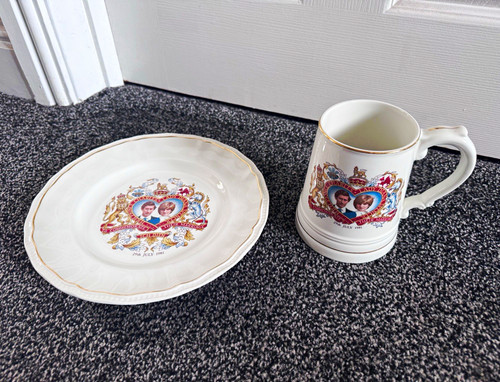 Enoch wedgwood charles diana - &,