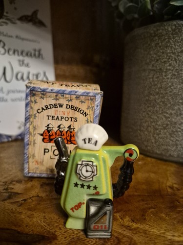 Cardew design tiny teapot - cardew,