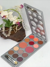 Models Prefer Blush +