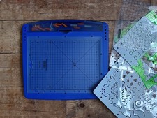 Fiskars ShapeBoss With Cutting Mat And Embossing Templates