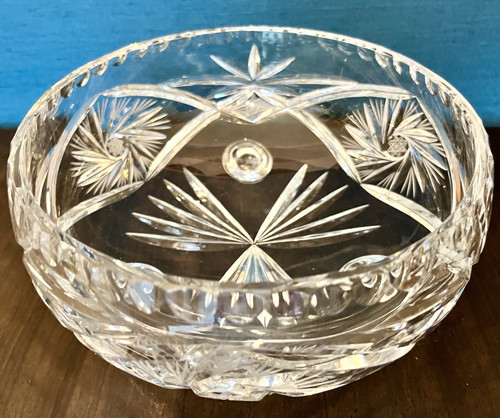 Vintage cut crystal bowl - crystal, on