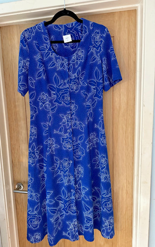 Vintage knee length floral - vintage,