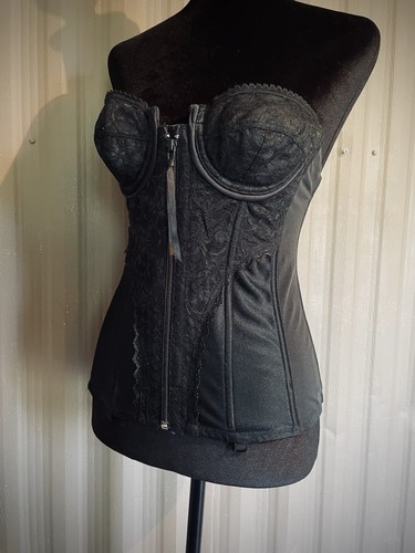 Vtg carnival black boned - black,