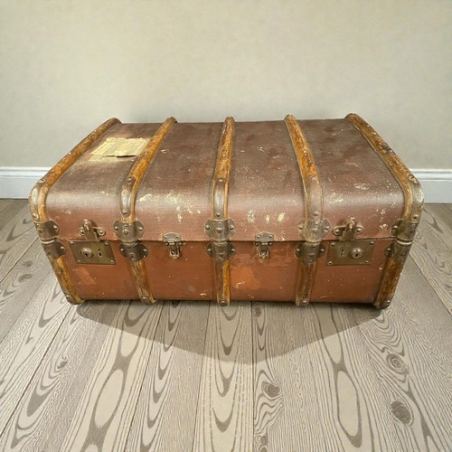Vintage travel trunk - vintage,