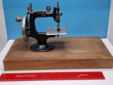 Antique 1910/14 Toy Singer