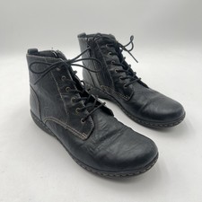 Clarks Boots Women’s 9