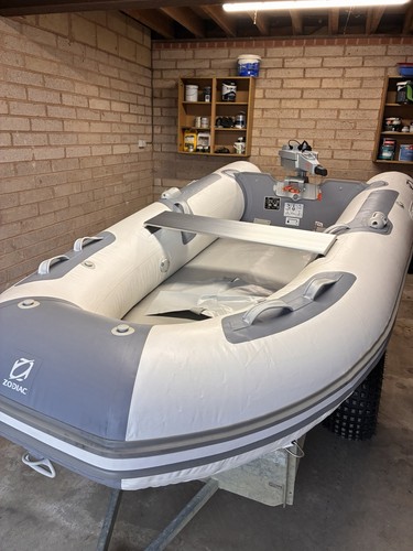 Zodiac cadet 270 aero - 270, +