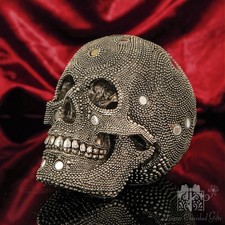 Skull Ornament with Mirror