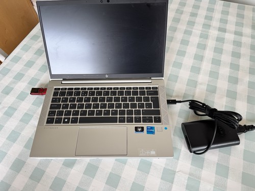 Elitebook 830 g8 11th - hp,