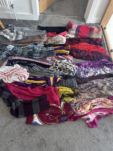 Large job lot ladies - large, of