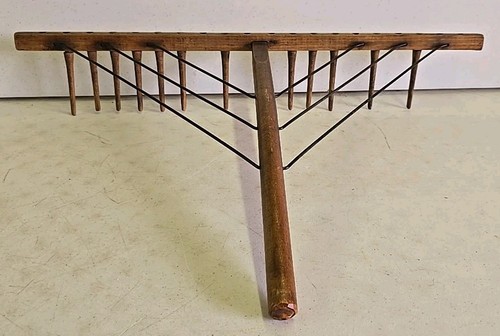 Antique primitive 20 wood - 27",