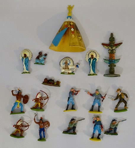 Pre owned vintage britains - pre-owned,