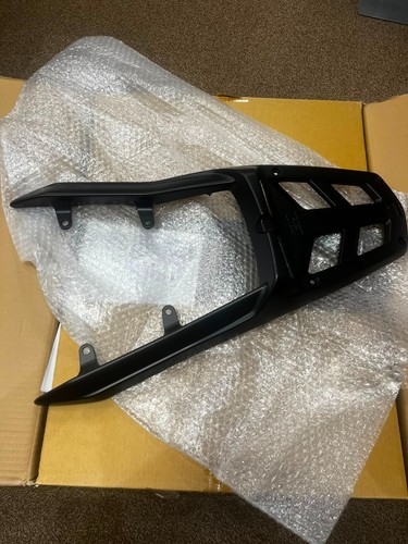 Genuine yamaha rear carrier - yamaha,