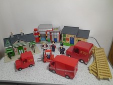 Postman Pat Bundle Figures