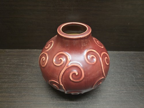 20cm red round ceramic - , table