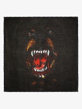 GIVENCHY  Rottweiler-Print