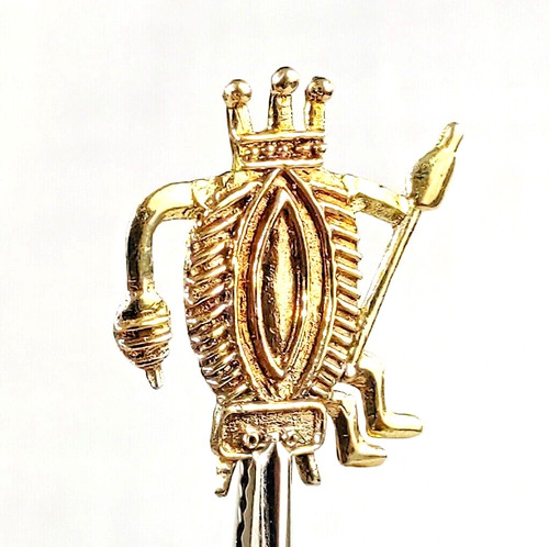 Pilgrim badge queen - queen, vagina
