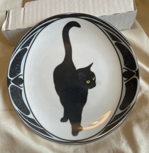 Beautiful collectors black - collectors, cat