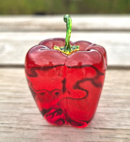 Red glass bell pepper figurine - red,