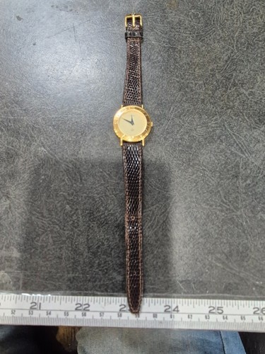 Vintage ladies gucci 3000m - gucci,