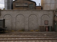 Lineside arches retaining - lineside,