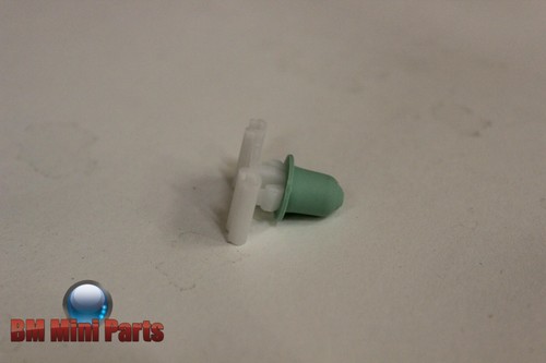 Bmw clip for door - door, mouldings