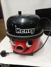 Henry NUMATIC HVR200A  Hoover