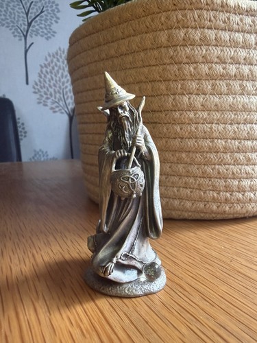 Tudor mint myth and magic - mint,