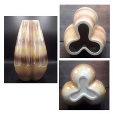 Large Unusual Ceramic Clover/Onion Bulb Shaped Vase,Centrepiece,Ornament,14”Tall