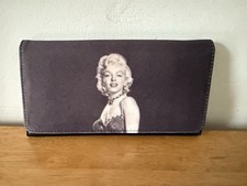 New Marilyn Monroe Purse Wallet with Iconic Image In The Front Unused Condition