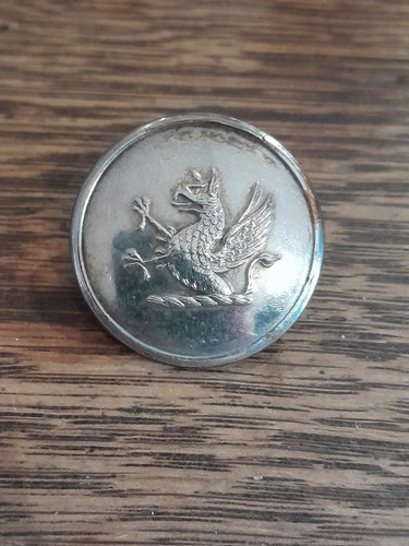 Antique livery button follett - livery,