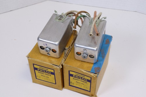Pair philco model 32 - -,