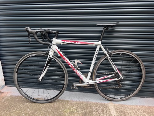 Cannondale caad8 road bike - bike,