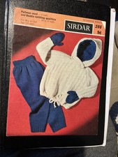 SIRDAR BOY OR GIRL DUFFLE SUIT DOUBLE KNITTING PATTERN