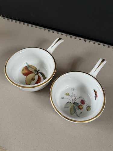 Royal worcester cocotte - 2, x