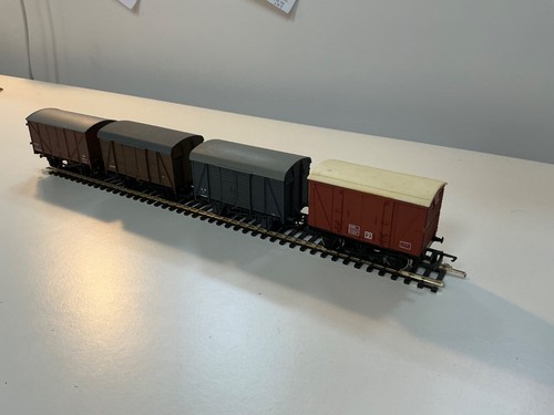 Misc gauge freight - 00, wagons