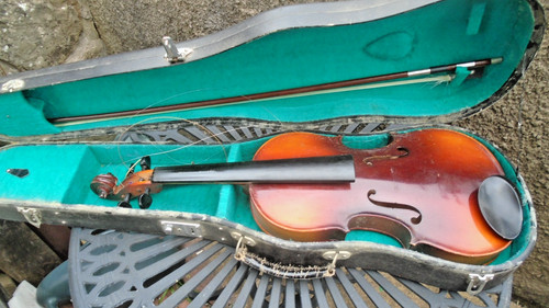 Full size violin - violin, and