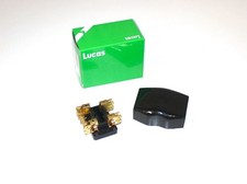 JAGUAR E TYPE S1 S2 & S3  LUCAS FUSE BOX (4FJ)