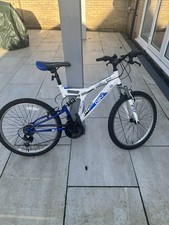Avigo A24 Mountain Bike, used