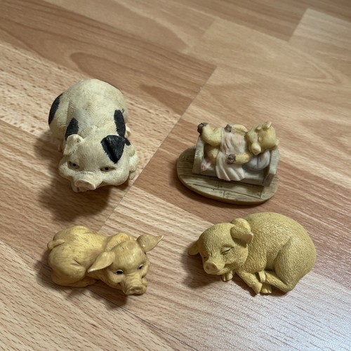 Pigs ornaments not set - not,
